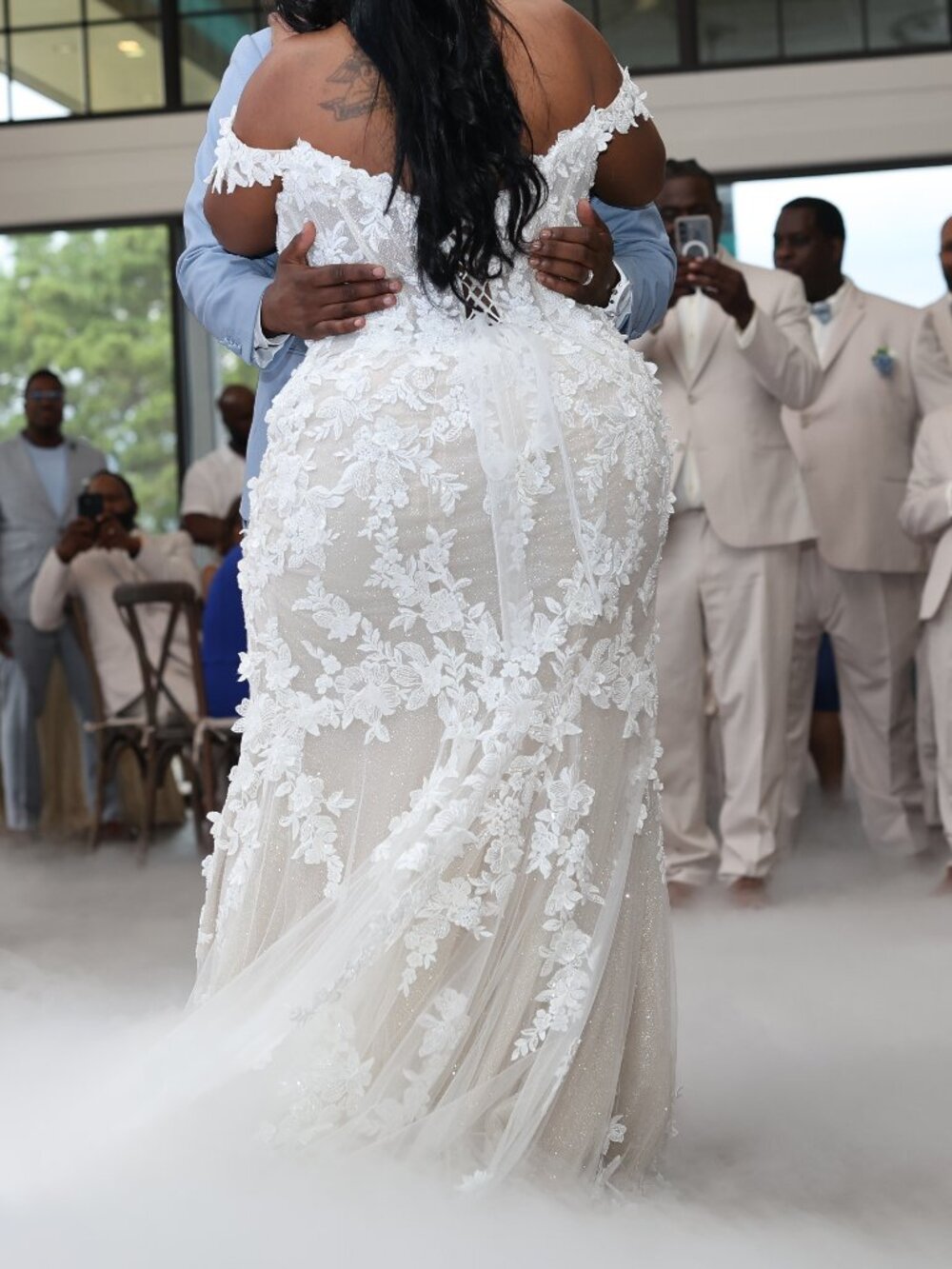 Martin Thornburg Lace Wedding dress w/built in corset